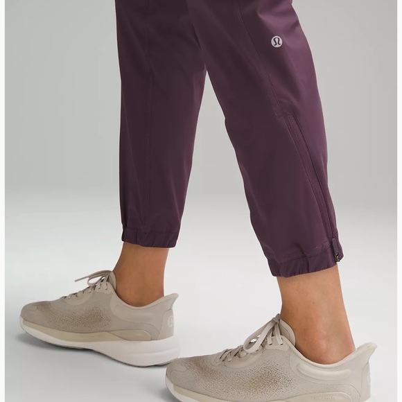 Lululemon High-Rise Jogger Full Length - Picture 3 of 5